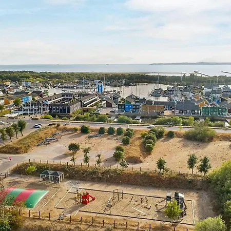 On A In * אבלטופט