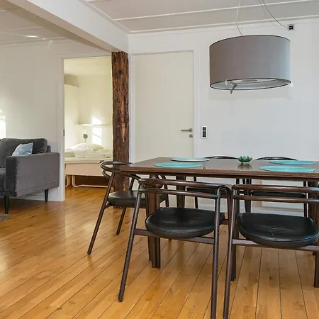 בית נופש On A In אבלטופט