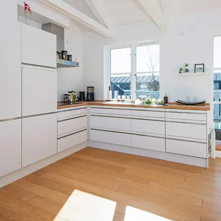 On A In בית נופש אבלטופט